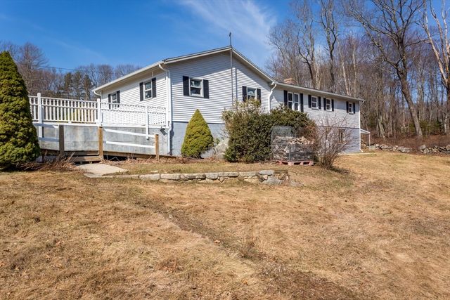66 Old Chestnut Hill Rd, Millville, MA 01529