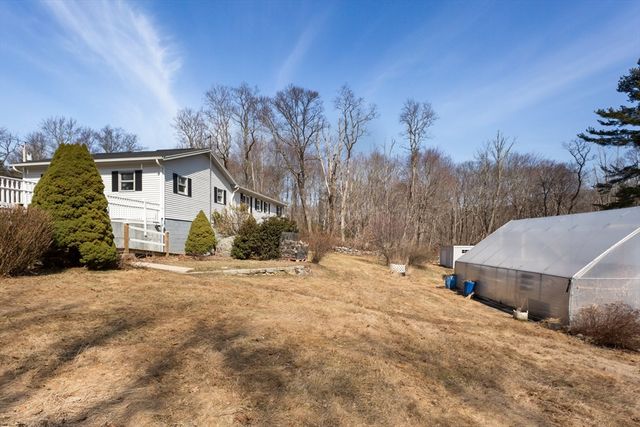 66 Old Chestnut Hill Rd, Millville, MA 01529