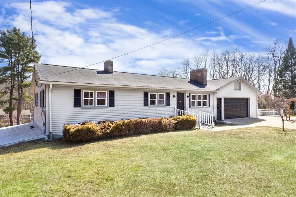 66 Old Chestnut Hill Rd, Millville, MA 01529