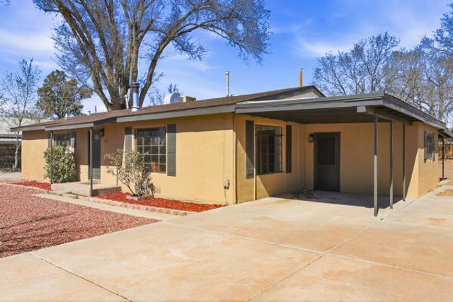 2241 Wilbur Avenue SW, Albuquerque, NM 87105