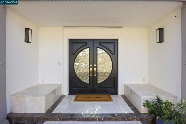 128 128 Diablo View Dr, Orinda, CA 94563