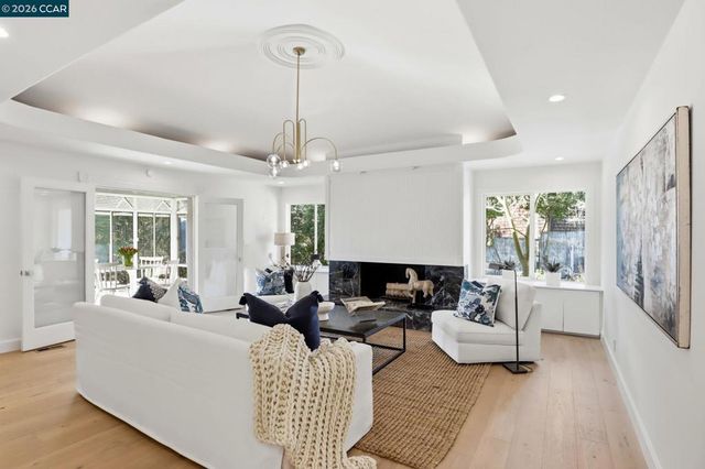 128 128 Diablo View Dr, Orinda, CA 94563