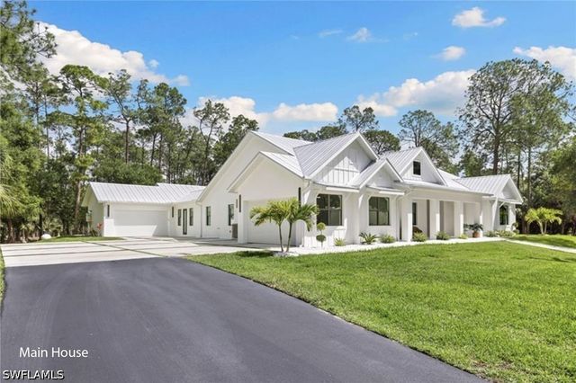 3475 3rd AVE SW, Naples, FL 34117