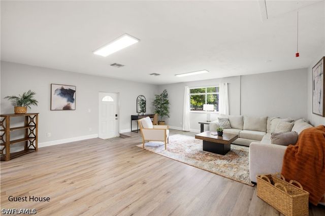 3475 3rd AVE SW, Naples, FL 34117