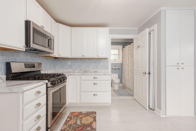 531 Elizabeth Street, Milford, MI 48381