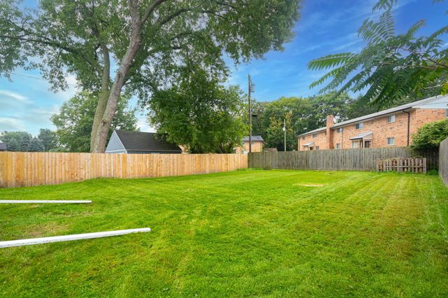 531 Elizabeth Street, Milford, MI 48381