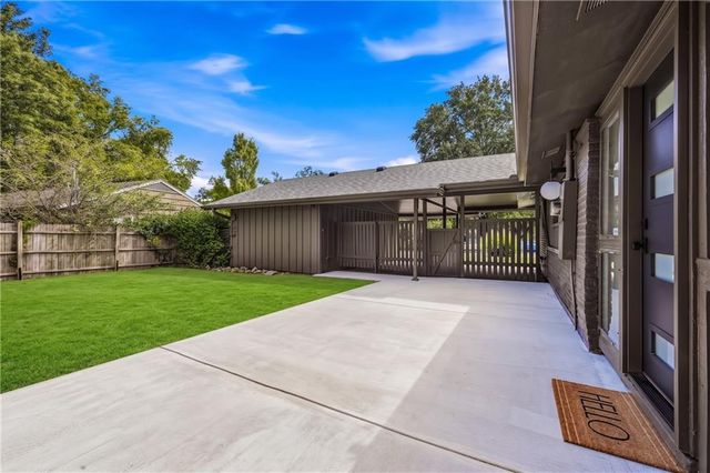 7725 Lamar Avenue, Prairie Village, KS 66208