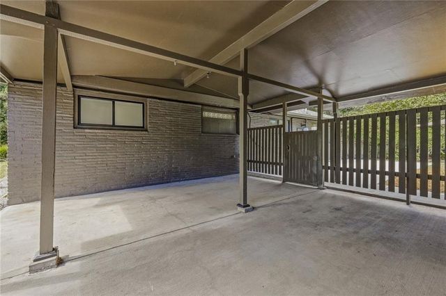 7725 Lamar Avenue, Prairie Village, KS 66208