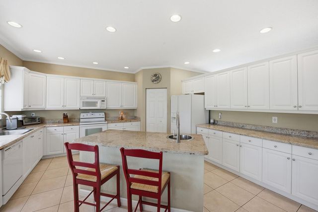 2462 Westmont Place, Royal Palm Beach, FL 33411