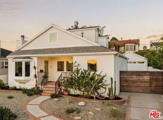8044 Cowan Avenue, Los Angeles, CA 90045
