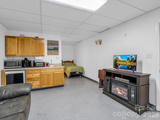 354 Woodland Drive, Columbus, NC 28722