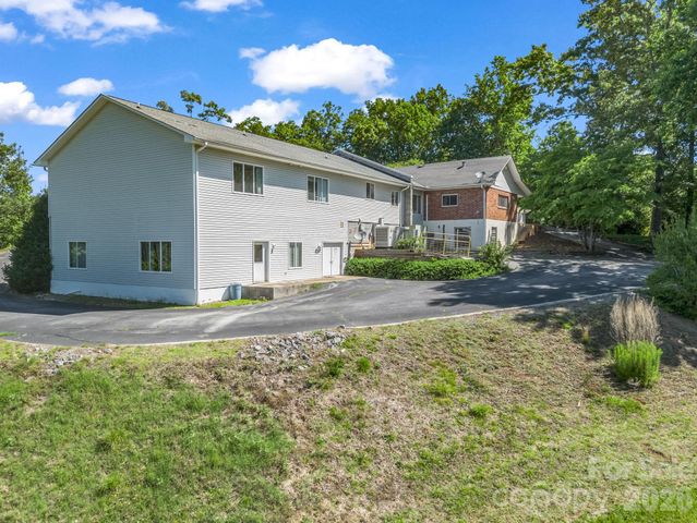 354 Woodland Drive, Columbus, NC 28722