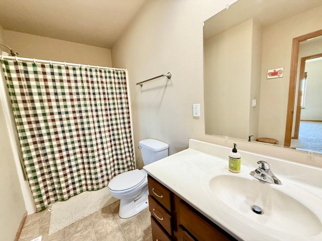 785 Yorkshire Street, North Liberty, IA 52317