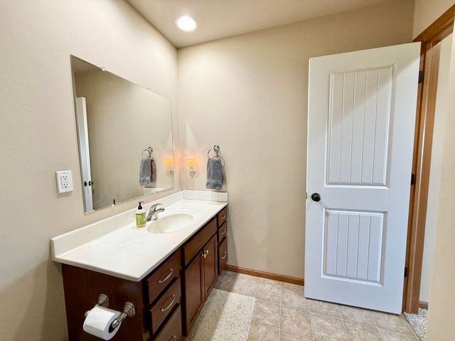 785 Yorkshire Street, North Liberty, IA 52317