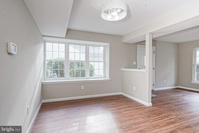 33 WINDINGBROOK DR, Atco, NJ 08004