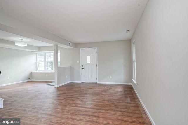 33 WINDINGBROOK DR, Atco, NJ 08004