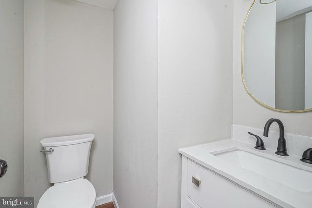 33 WINDINGBROOK DR, Atco, NJ 08004