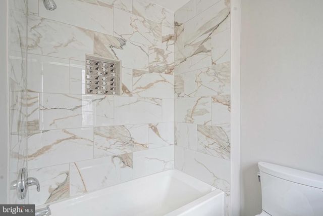 33 WINDINGBROOK DR, Atco, NJ 08004