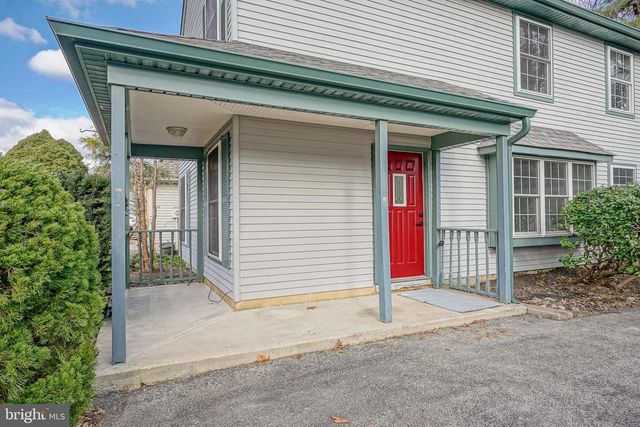 33 WINDINGBROOK DR, Atco, NJ 08004