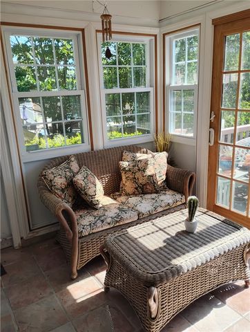 14 Elmhurst Drive, Smithfield, RI 02828