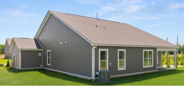 2001 Daniel Johnson Way, Clarksville, TN 37043