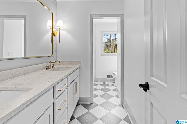 4616 OLD LOONEY MILL ROAD, Birmingham, AL 35243