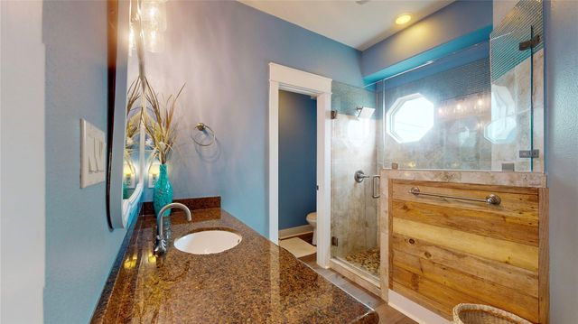 997 Austin Street, Gilchrist, TX 77617
