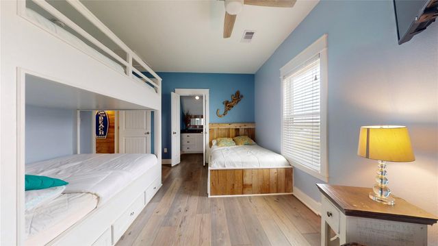 997 Austin Street, Gilchrist, TX 77617