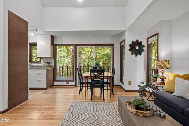 838 Shadylawn Road, Chapel Hill, NC 27514