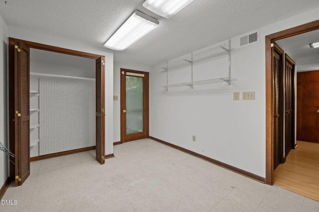 838 Shadylawn Road, Chapel Hill, NC 27514