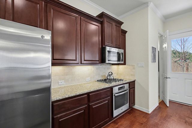 10022 Spring Shadows Park Circle, Houston, TX 77080