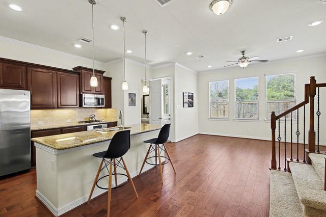 10022 Spring Shadows Park Circle, Houston, TX 77080