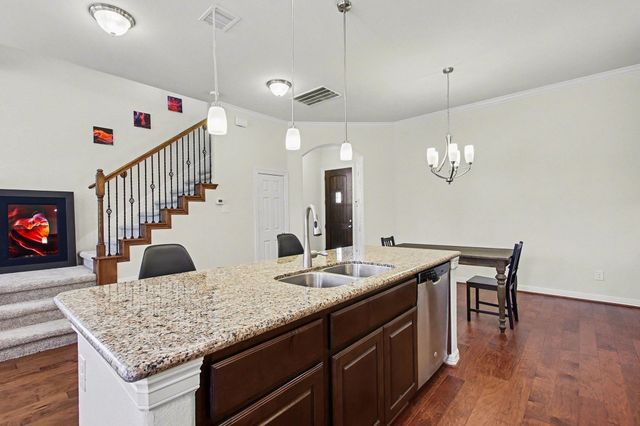 10022 Spring Shadows Park Circle, Houston, TX 77080