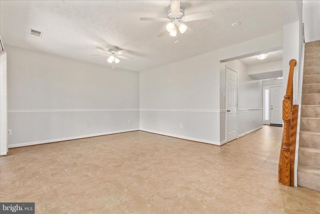 8214 RAMSEUR PL, Manassas, VA 20109