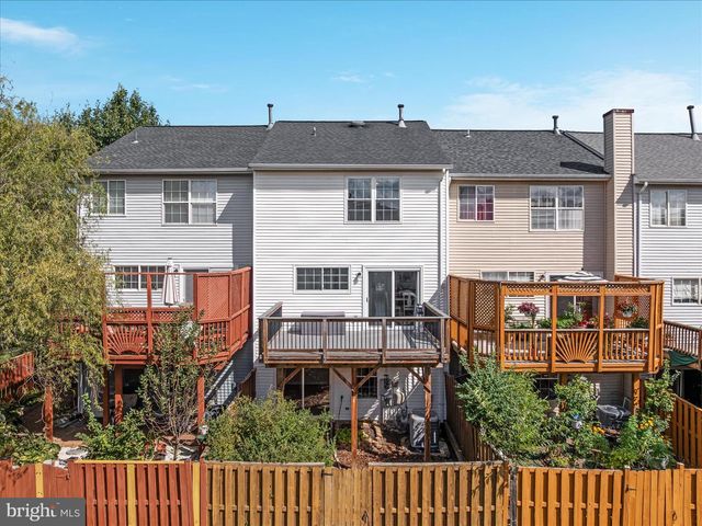 8214 RAMSEUR PL, Manassas, VA 20109