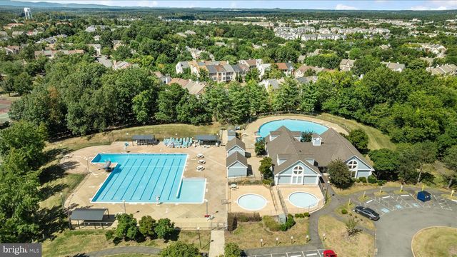 8214 RAMSEUR PL, Manassas, VA 20109