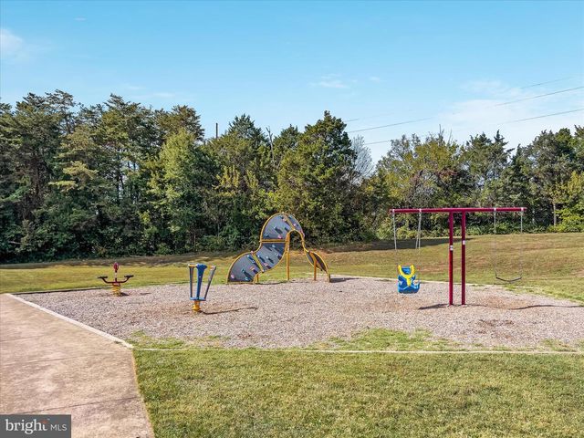 8214 RAMSEUR PL, Manassas, VA 20109