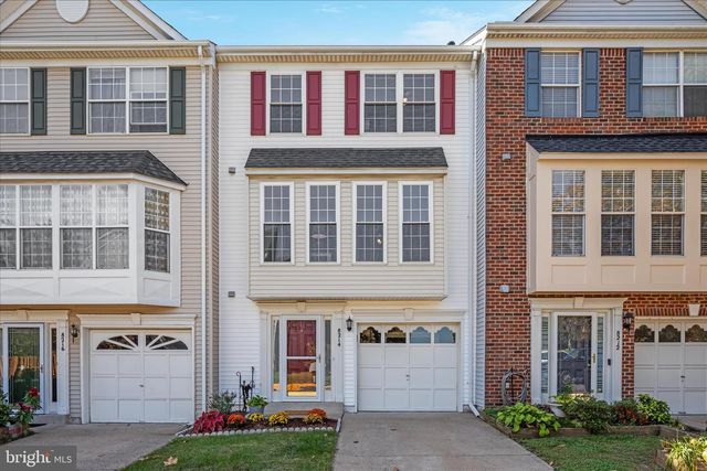 8214 RAMSEUR PL, Manassas, VA 20109