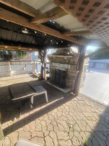 10322 Draycott Avenue, Indianapolis, IN 46236