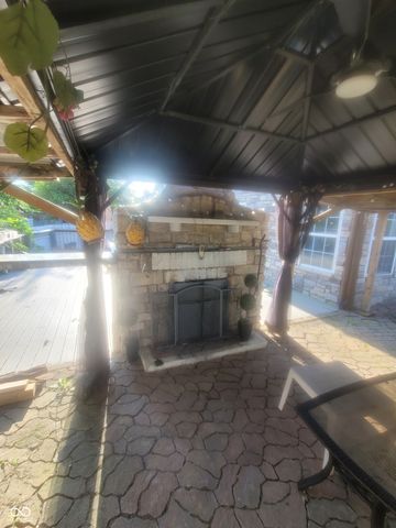 10322 Draycott Avenue, Indianapolis, IN 46236