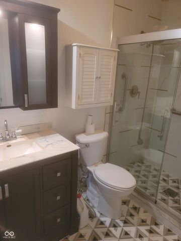 10322 Draycott Avenue, Indianapolis, IN 46236