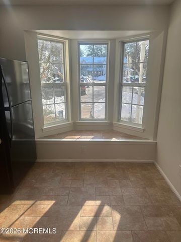 3 Lexington Court N003, Holmdel, NJ 07733