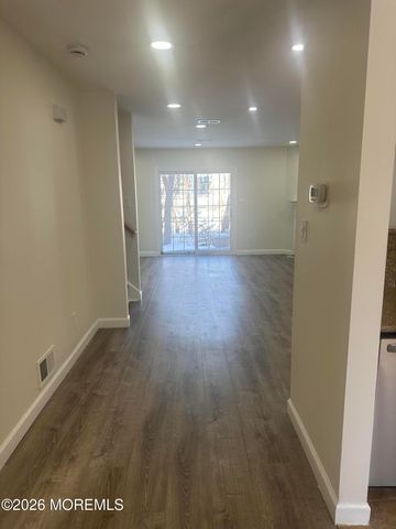 3 Lexington Court N003, Holmdel, NJ 07733