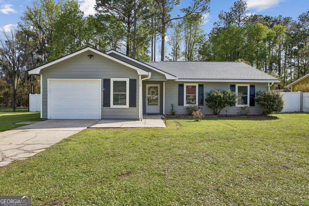 117 Colony Pines Drive, Kingsland, GA 31548