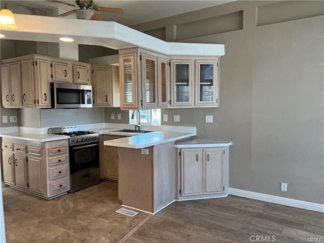 1295 S Cawston 246, Hemet, CA 92545