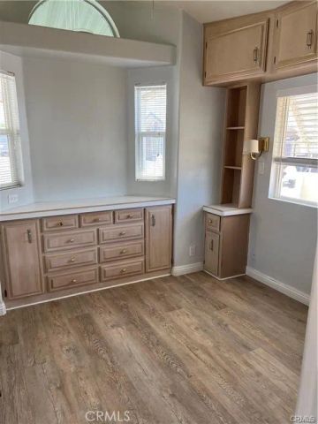 1295 S Cawston 246, Hemet, CA 92545