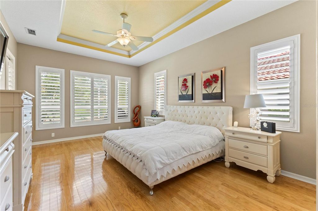 Image 26 of property listing at 17861 ARBOR GREENE DRIVE, Tampa, FL 33647