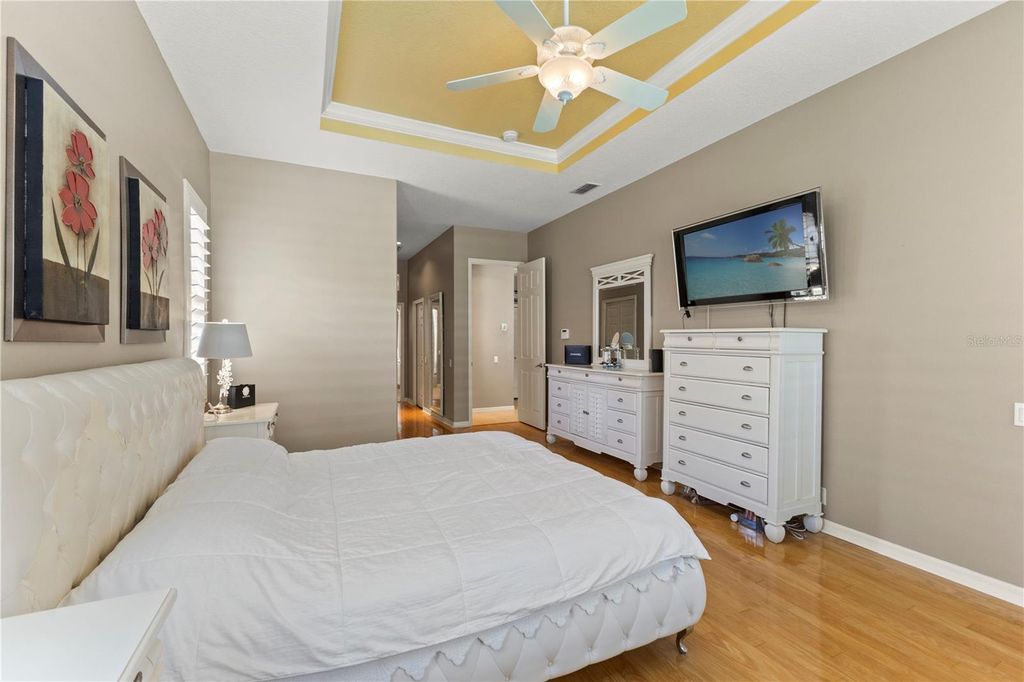 Image 27 of property listing at 17861 ARBOR GREENE DRIVE, Tampa, FL 33647