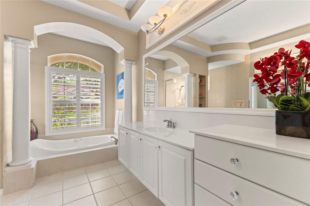 Image 29 of property listing at 17861 ARBOR GREENE DRIVE, Tampa, FL 33647