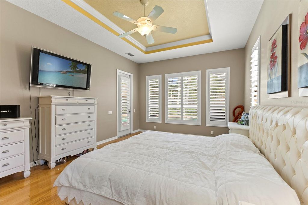 Image 37 of property listing at 17861 ARBOR GREENE DRIVE, Tampa, FL 33647